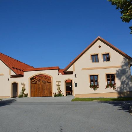 Penzion U podkováře Třeboň Exterior foto