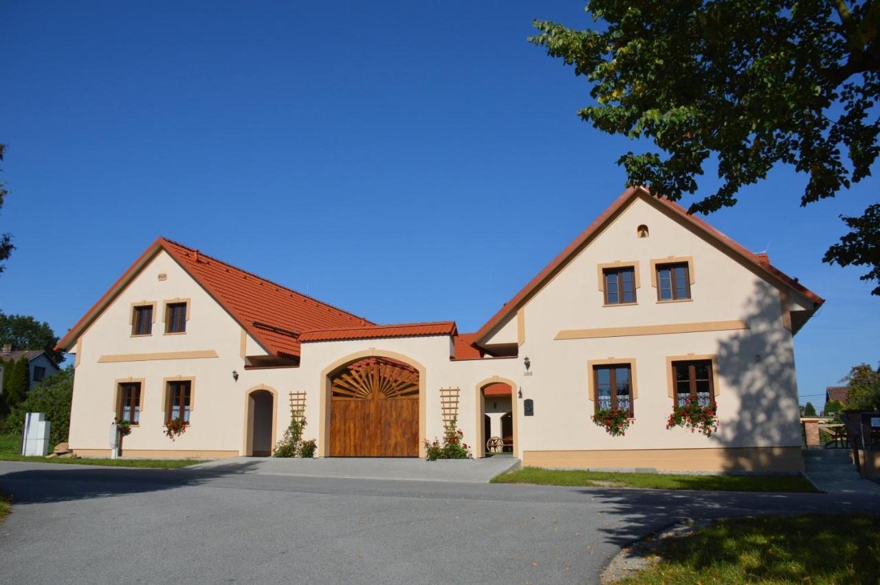 Penzion U podkováře Třeboň Exterior foto